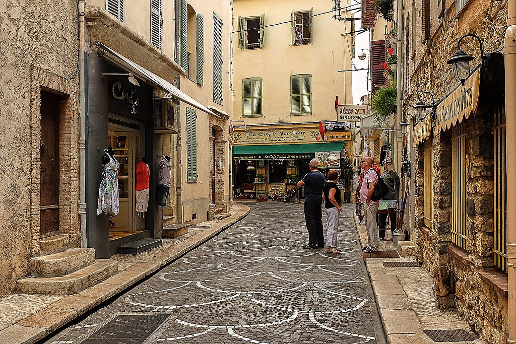 Prix renovation interieure Antibes