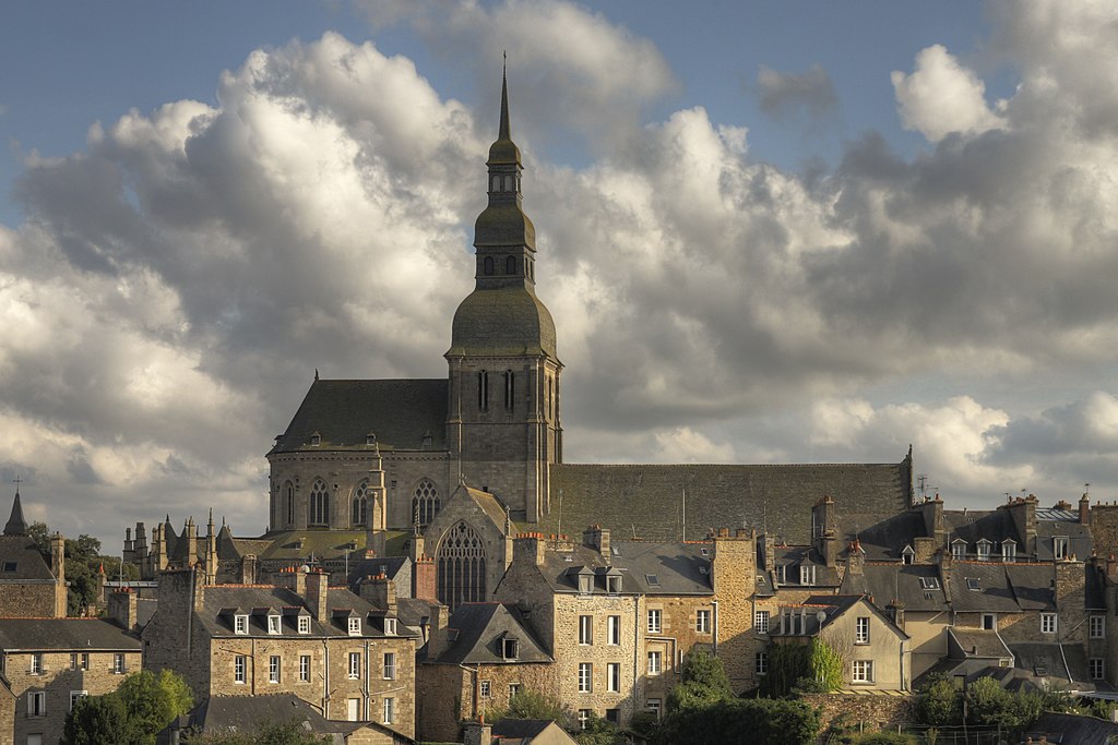 Prix renovation interieure Dinan